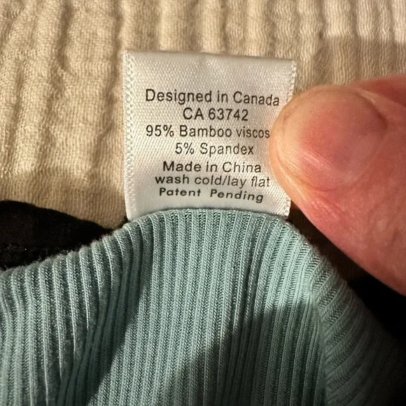 Ready Set Rompers. Front Opening. 2-3T - Picture 4 of 15